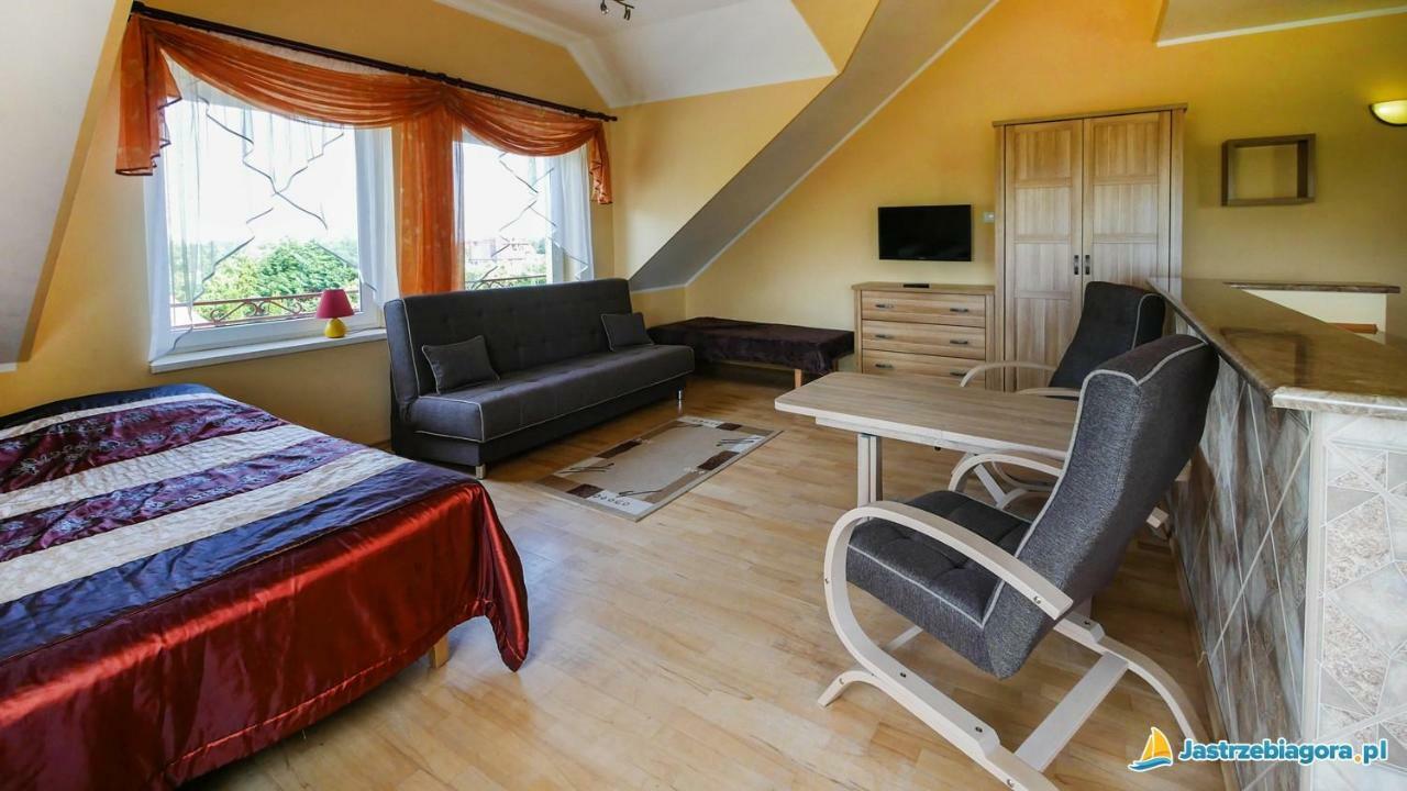 Sedna Bed and Breakfast Jastrzębia Góra Buitenkant foto
